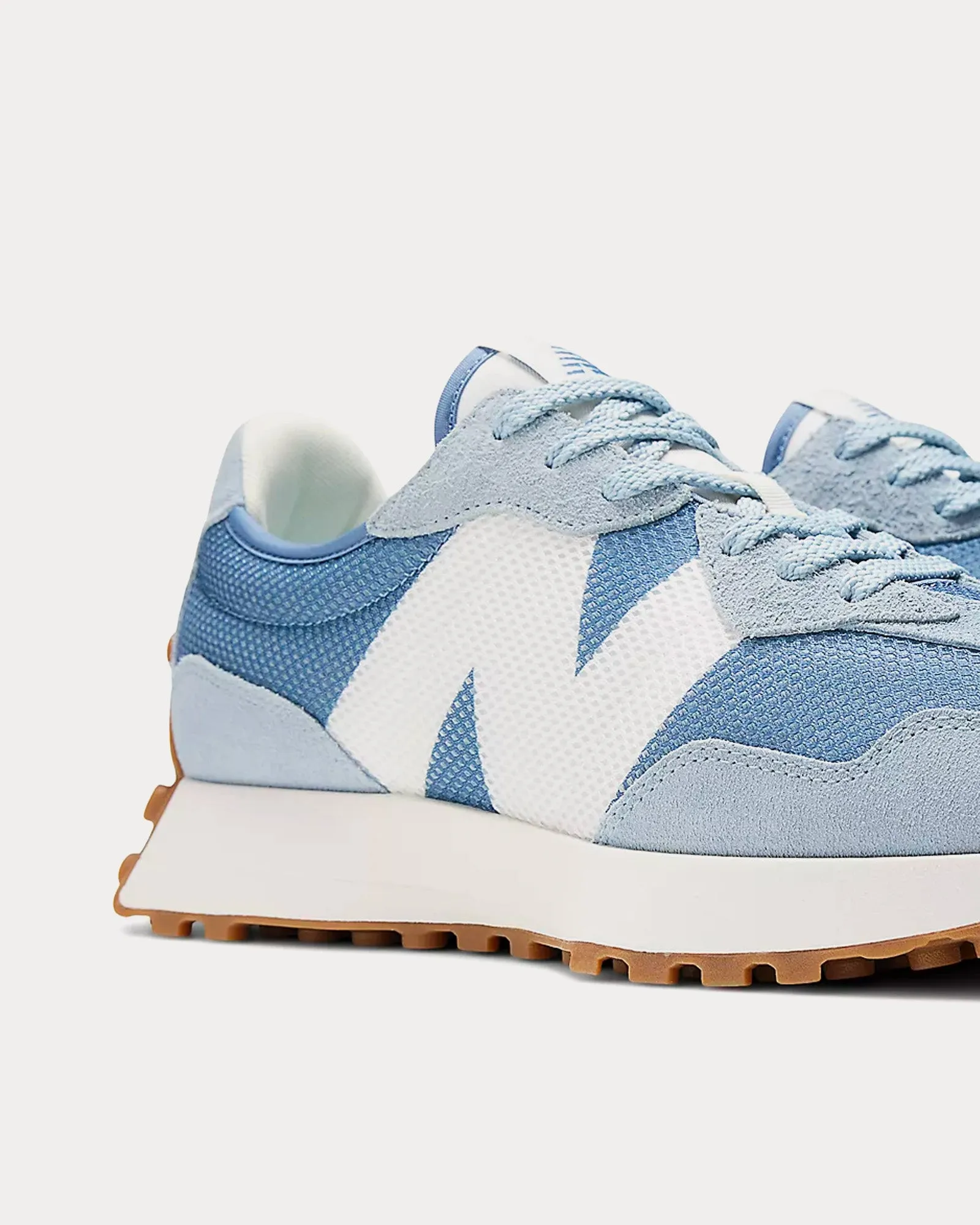 327 Light Arctic Grey / Mercury Blue Low Top Sneakers