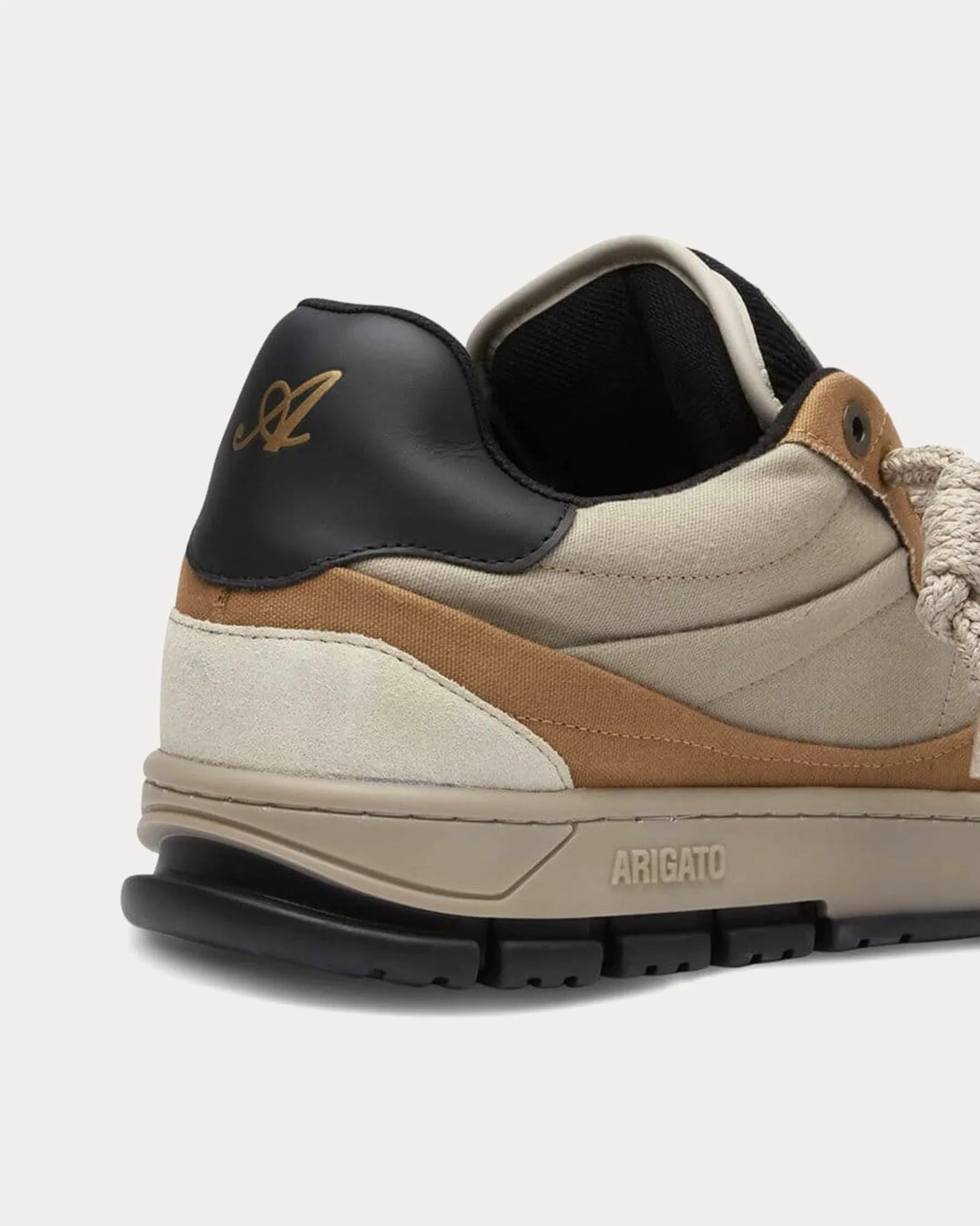 Area Haze Light Brown / Beige Low Top Sneakers