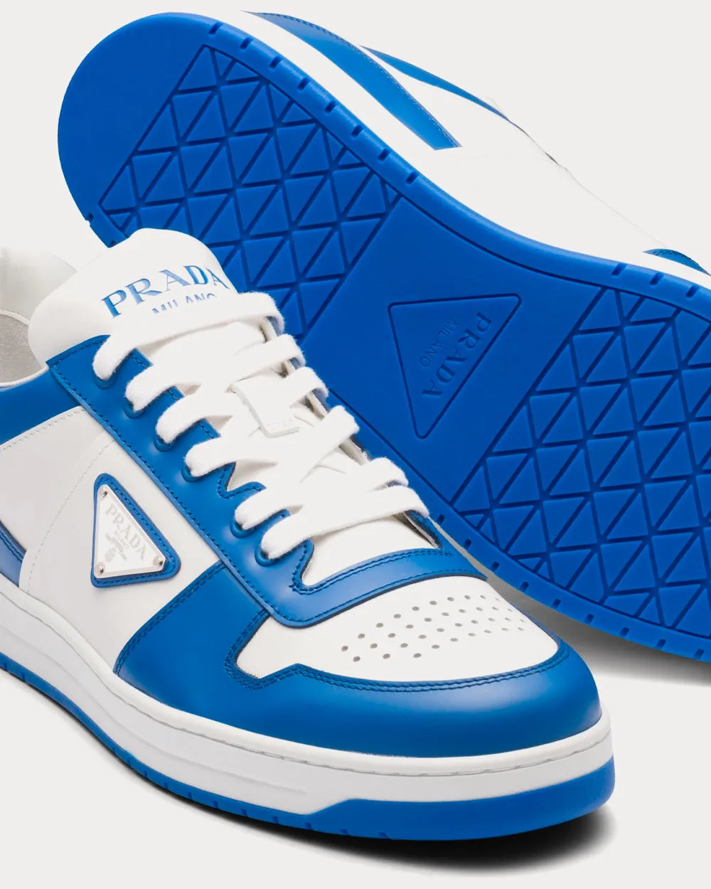 Leather White / Cobalt Blue Low Top Sneakers