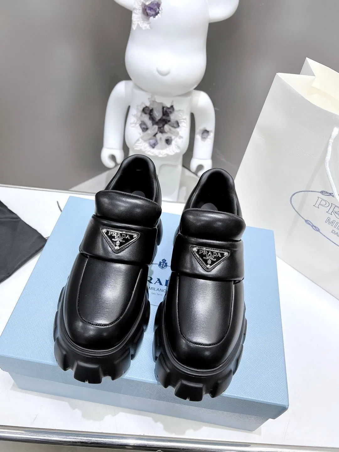 SE1006 PD Soft Padded Nappa Leather Loafers / Size4-9