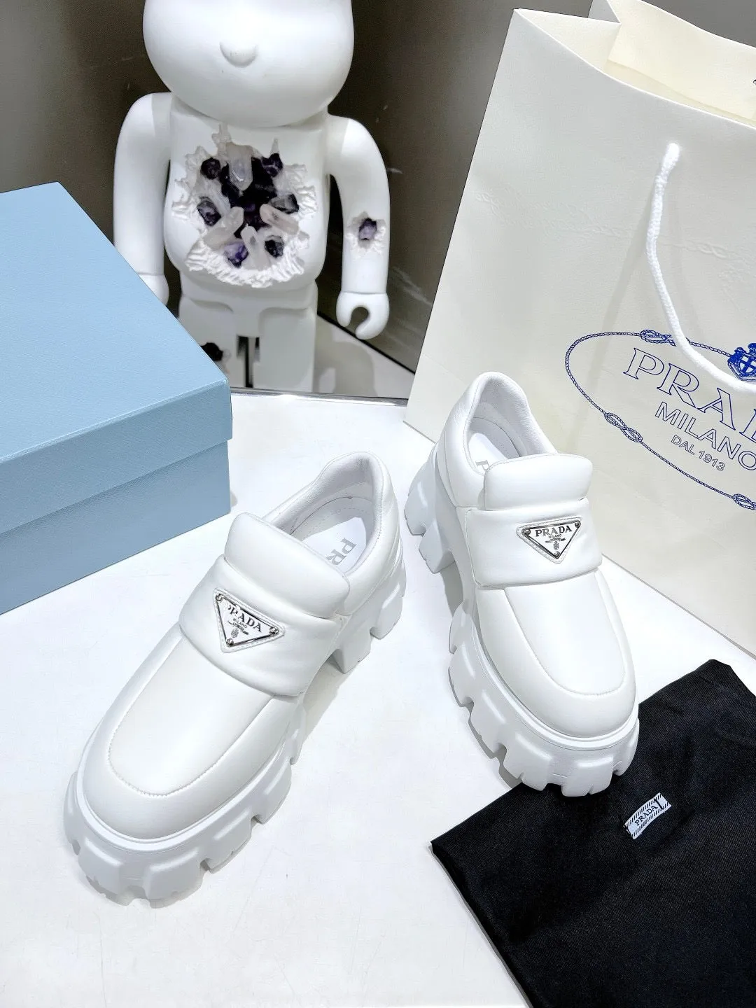 SE1006 PD Soft Padded Nappa Leather Loafers / Size4-9